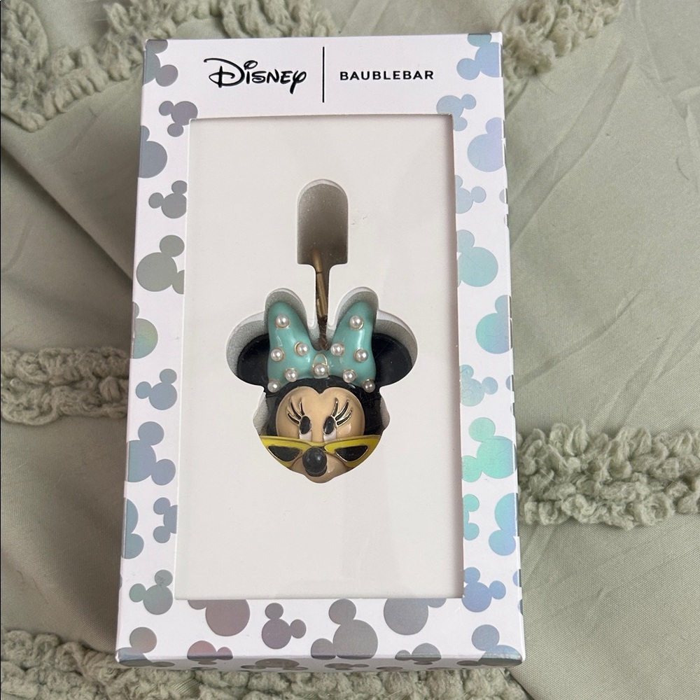 BaubleBar Disney Minnie Mouse Bag Charm new in box